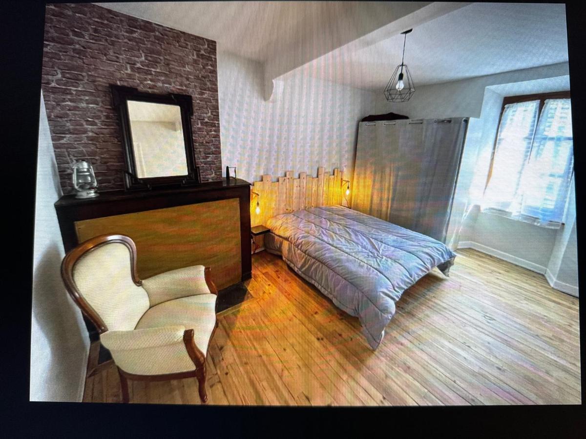Agreable Maison De Village Au Coeur De Sarrancolin エクステリア 写真