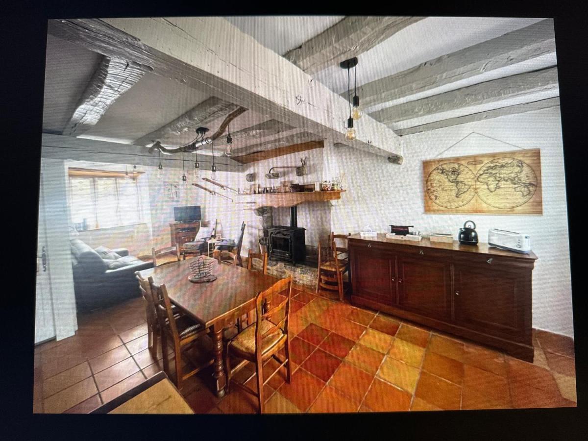 Agreable Maison De Village Au Coeur De Sarrancolin エクステリア 写真