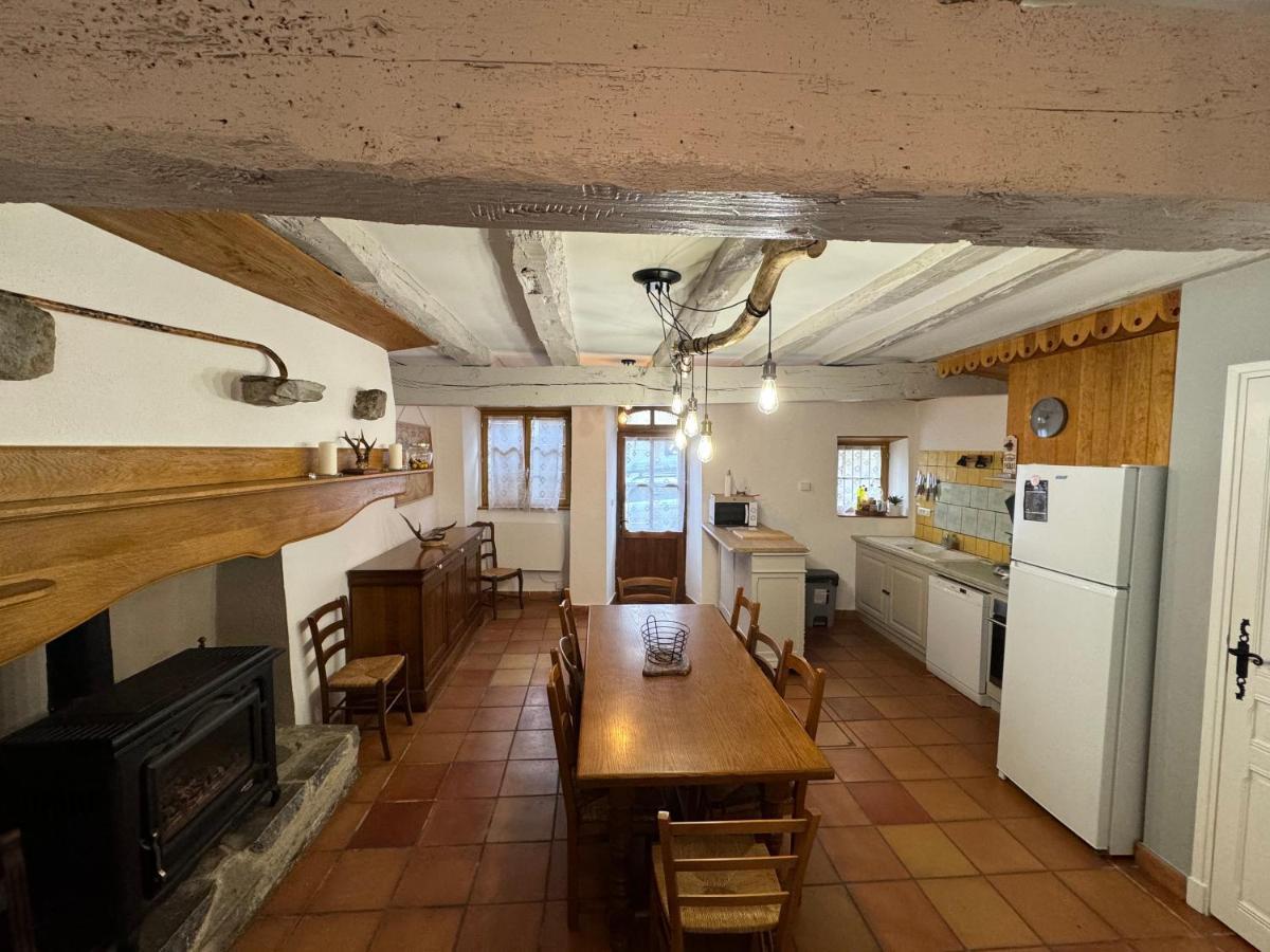 Agreable Maison De Village Au Coeur De Sarrancolin エクステリア 写真